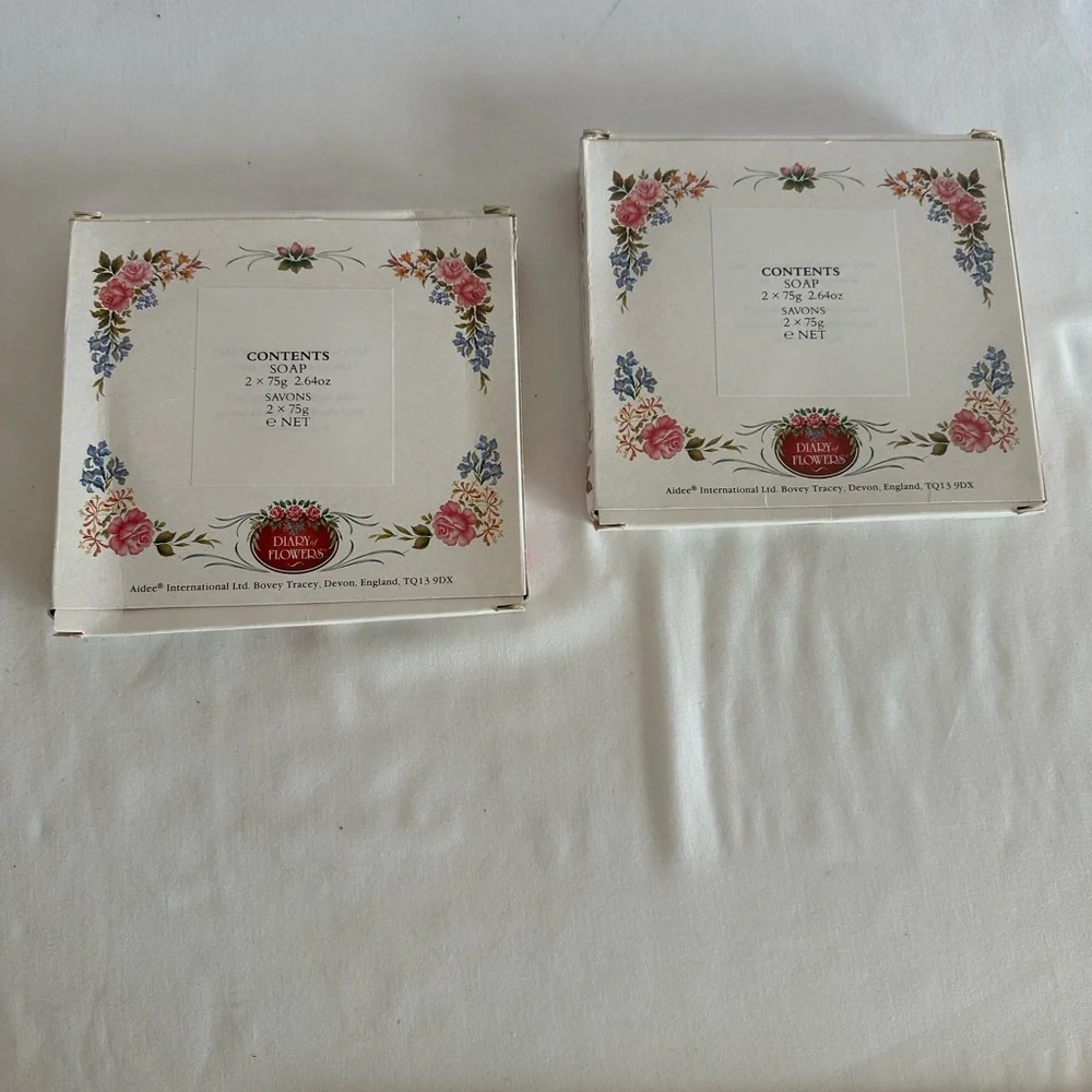 Vintage Diary of Flowers Set of 2 Soap boxes